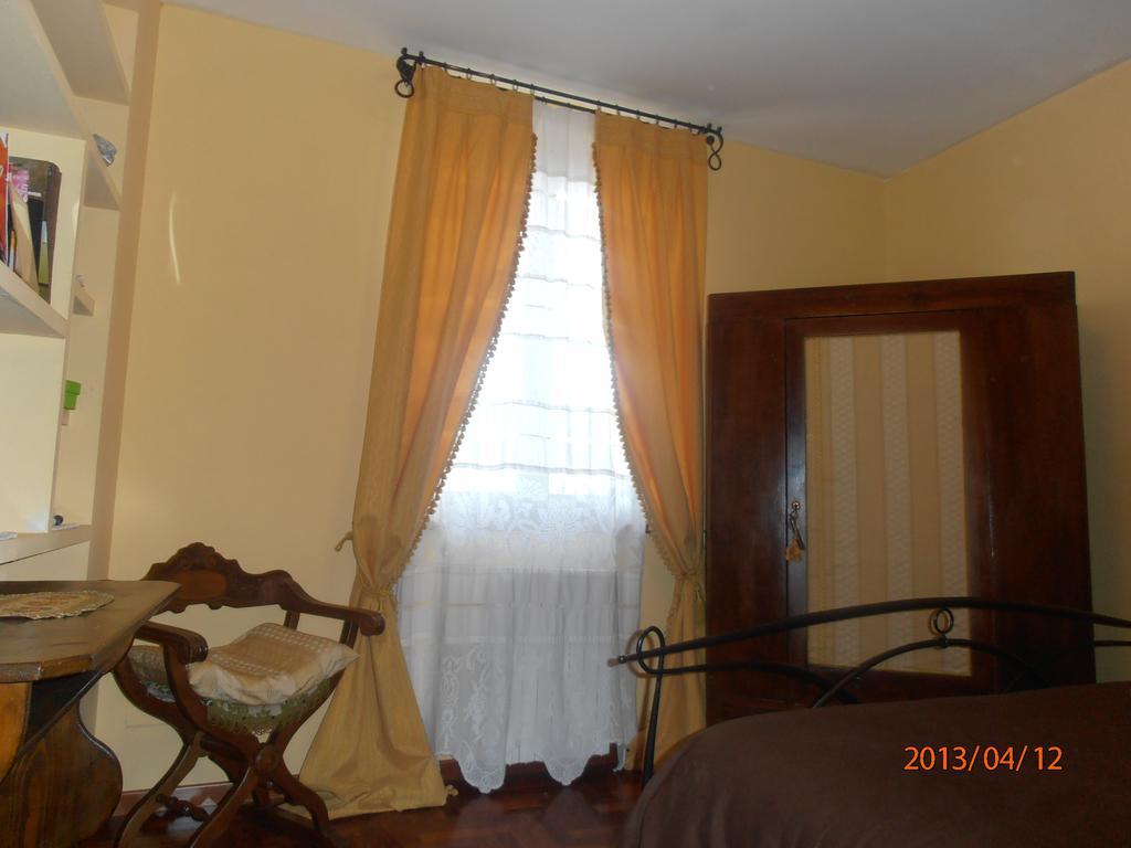 Cerasola Bed & Breakfast Campello sul Clitunno Zimmer foto